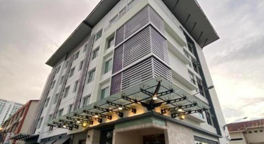 Kemena View Hotel Kuching Exteriör bild